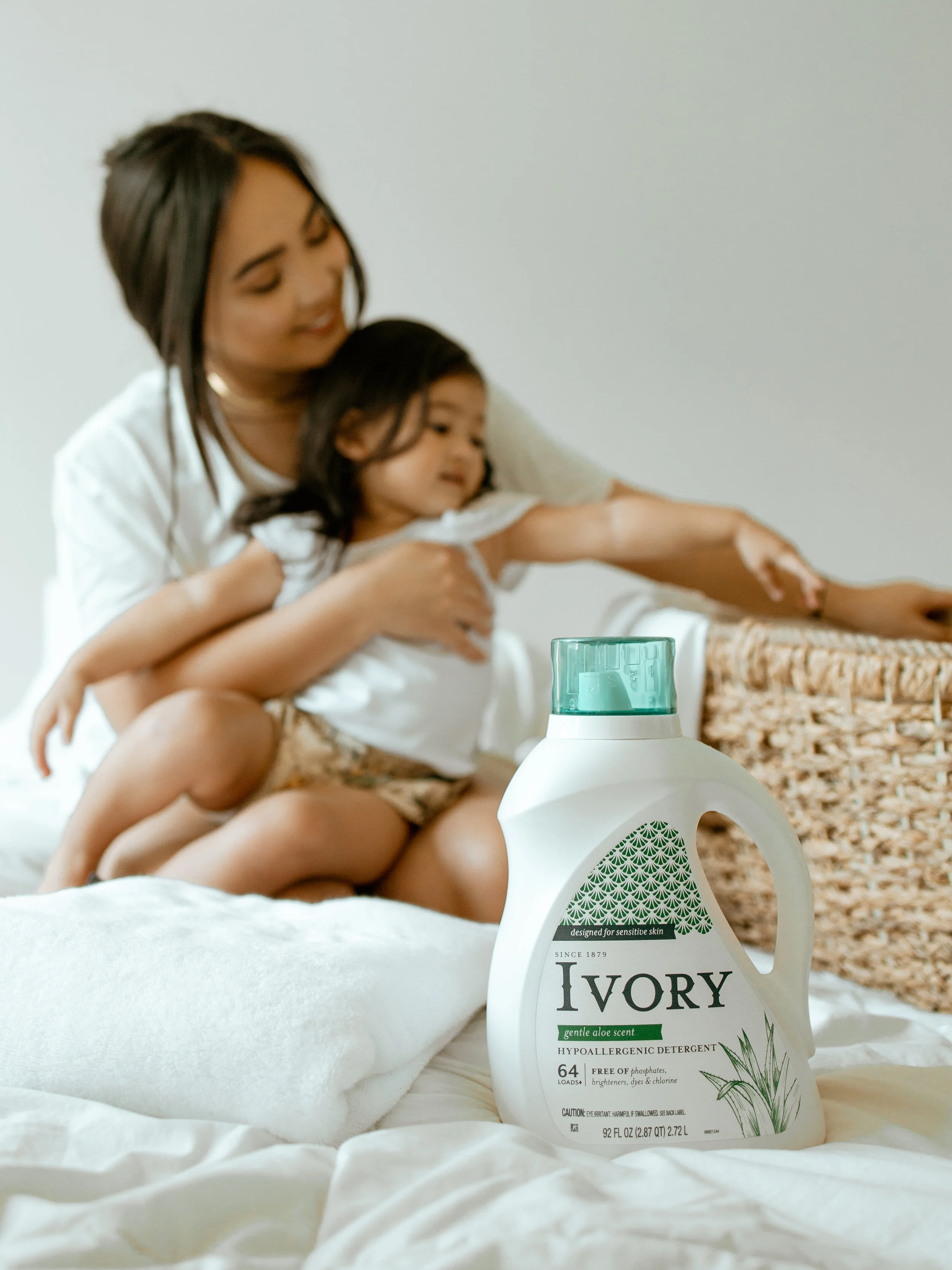 Ivory laundry deals detergent